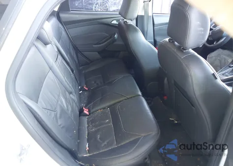 2016 Ford Focus Titanium из США, поврежденный, VIN 1FADP3N26GL313772